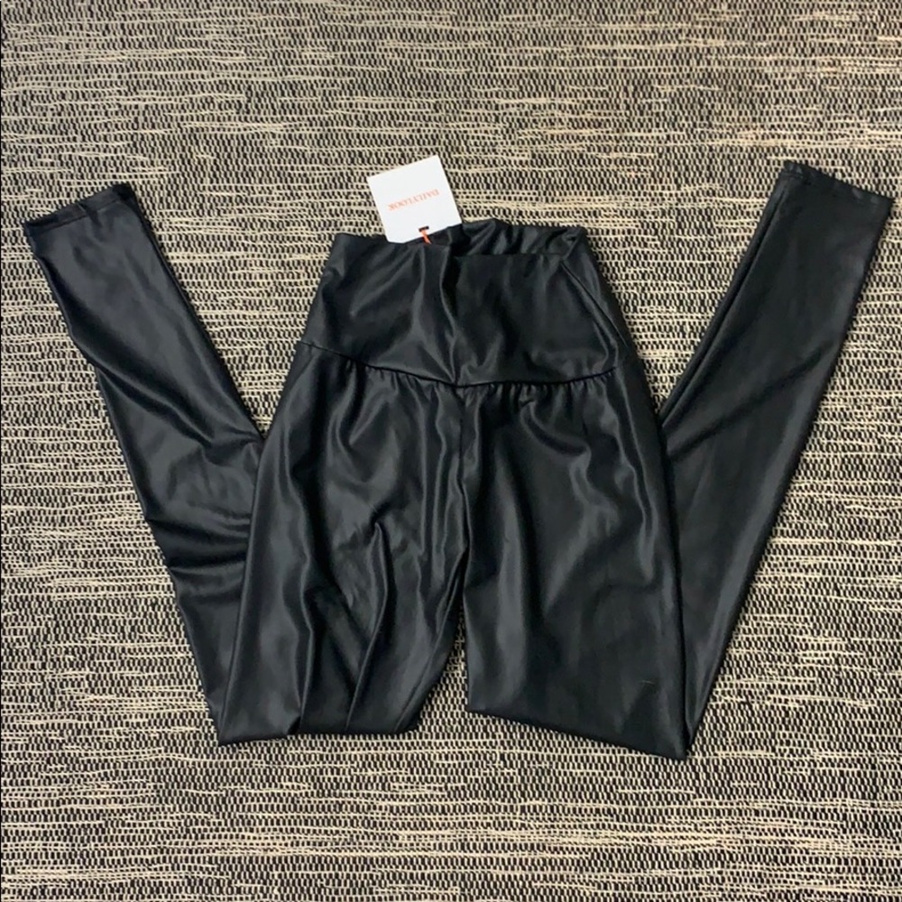 Faux leather leggings